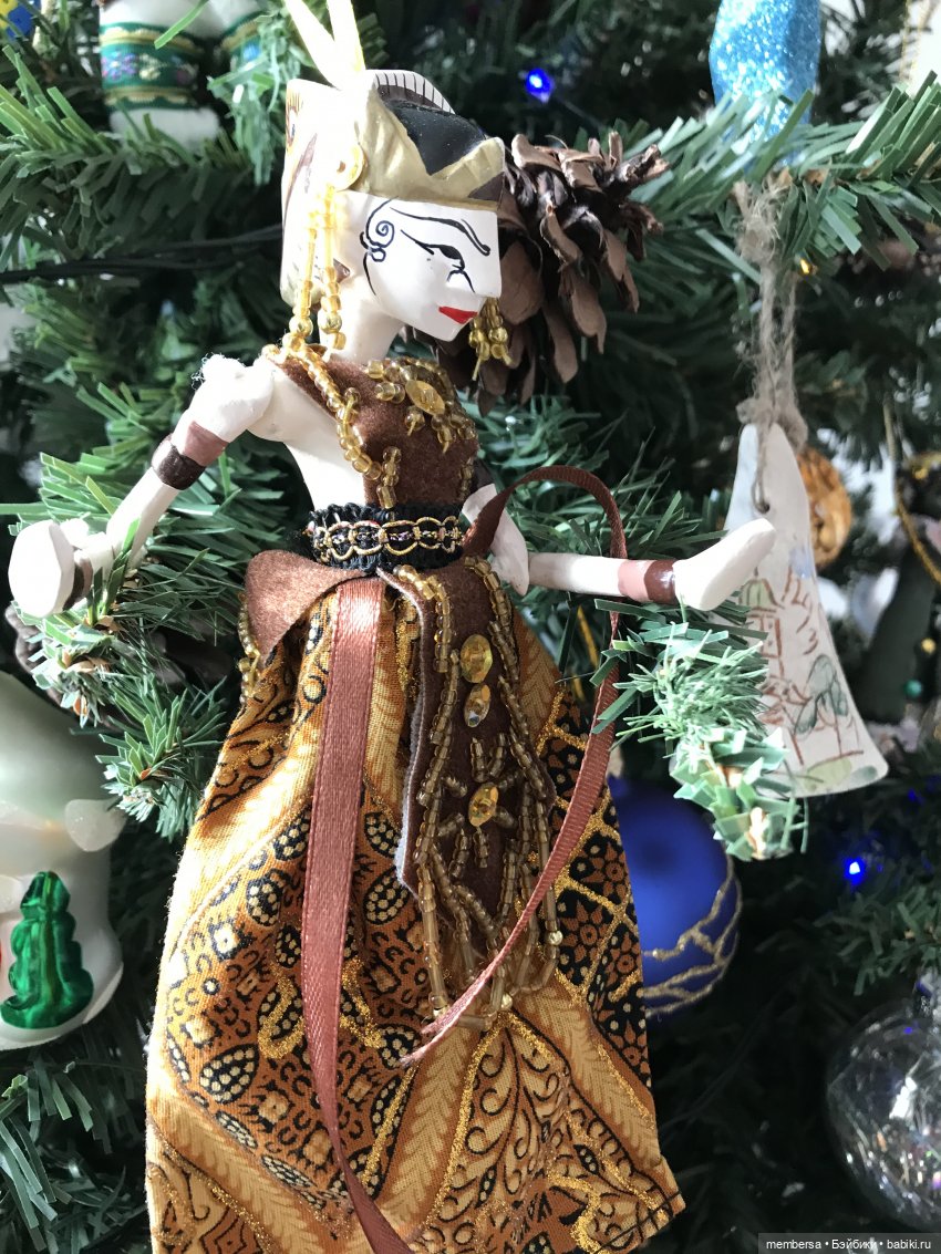 Куклы на ёлке | Бэйбики Куклы на ёлке — Болталка и разговоры обо всем: жизнь (фото 7)