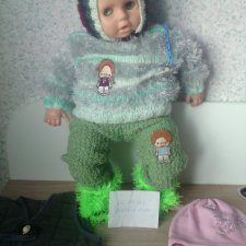 Девочка малышка ищет новый дом Девочка малышка ищет новый дом
