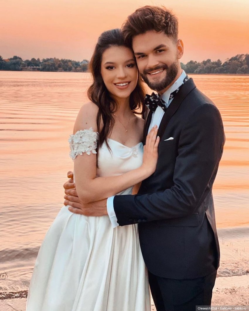 Cleopatra Stratan вышла замуж! Наша Клепа, которая пела милую песенку про Гицу, выросла и встретила Своего Принца (фото 2)