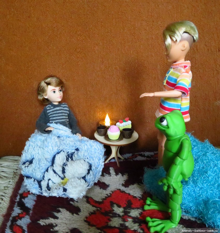 Дождь. Сидим дома, укрывшись пледиками (фото 5)