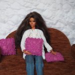 Декоративные подушки для куколок от Барби до баболи