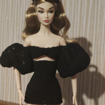 Маленькое-премаленькое чёрное платье