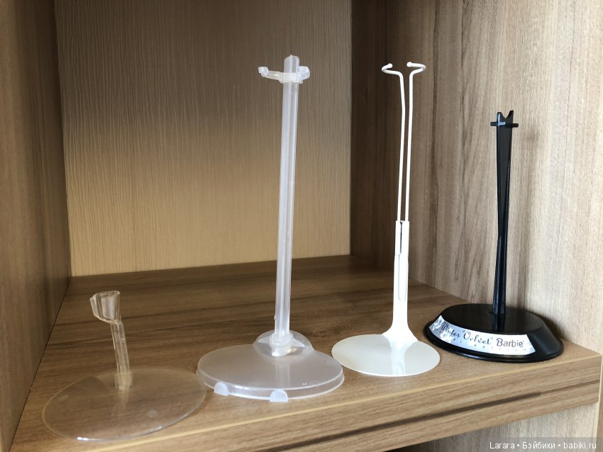 Стенды для кукол формата 1/6. Обзор, выбор лучшего