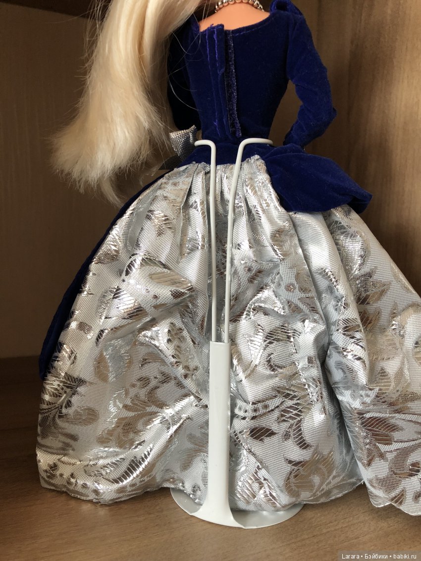 Стенды для кукол формата 1/6. Обзор, выбор лучшего (фото 8)