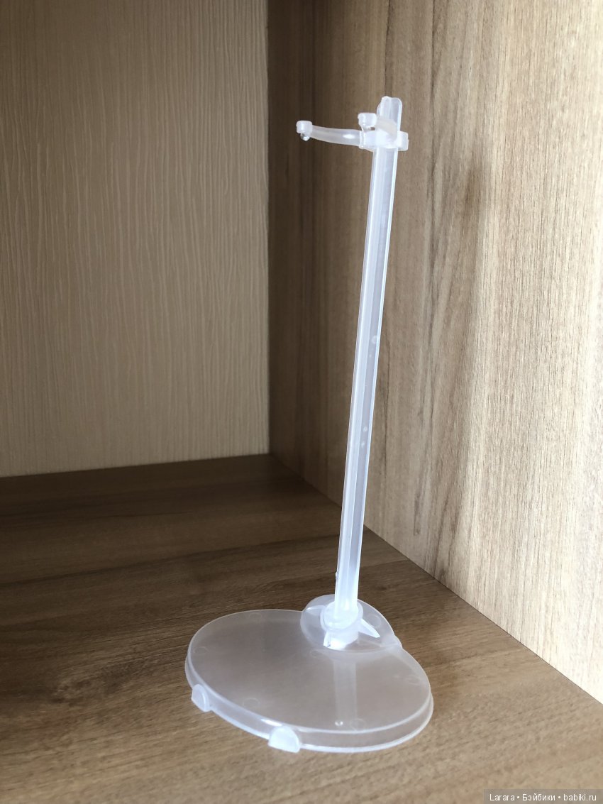 Стенды для кукол формата 1/6. Обзор, выбор лучшего (фото 4)