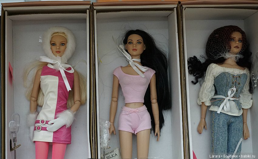 Кукольная конвенция в Гамбурге, посвященная 60-летию Barbie