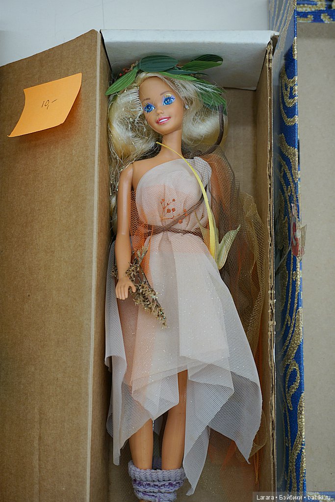 Кукольная конвенция в Гамбурге, посвященная 60-летию Barbie