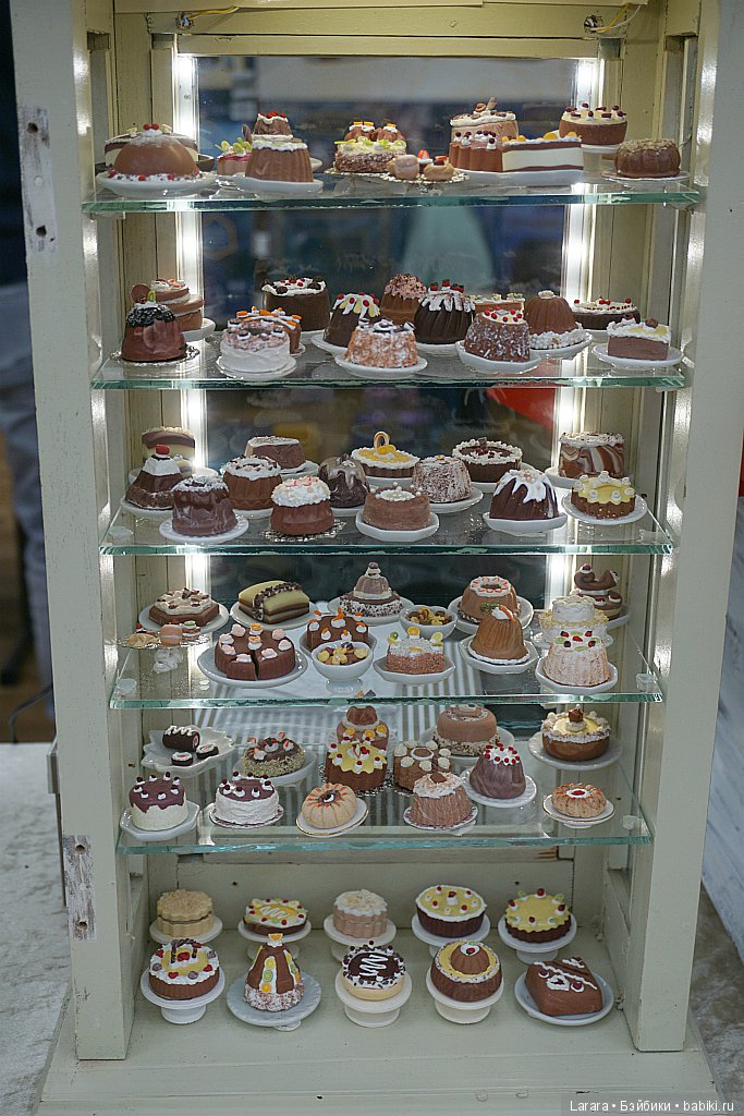 Кукольная конвенция в Гамбурге, посвященная 60-летию Barbie