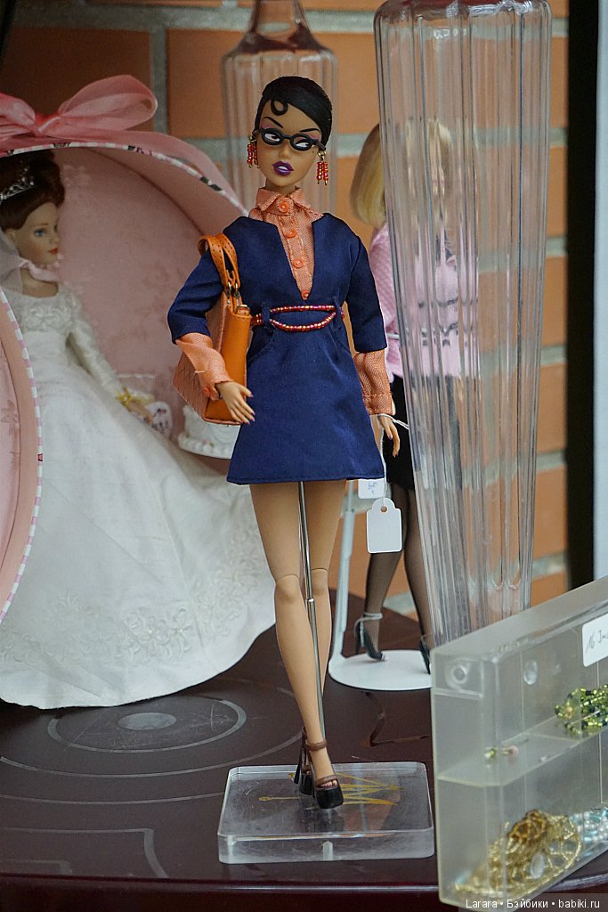 Кукольная конвенция в Гамбурге, посвященная 60-летию Barbie