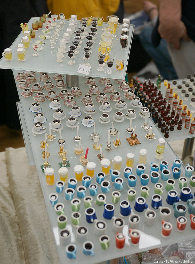 Кукольная конвенция в Гамбурге, посвященная 60-летию Barbie