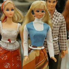 Кукольная конвенция в Гамбурге, посвященная 60-летию Barbie