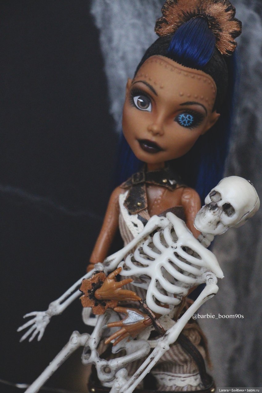 Сладость или гадость? Или моя первая Monster High (фото 7)