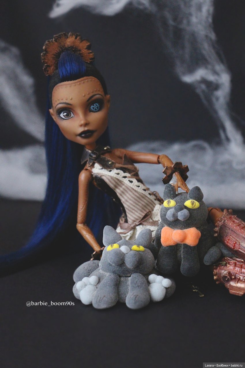 Сладость или гадость? Или моя первая Monster High