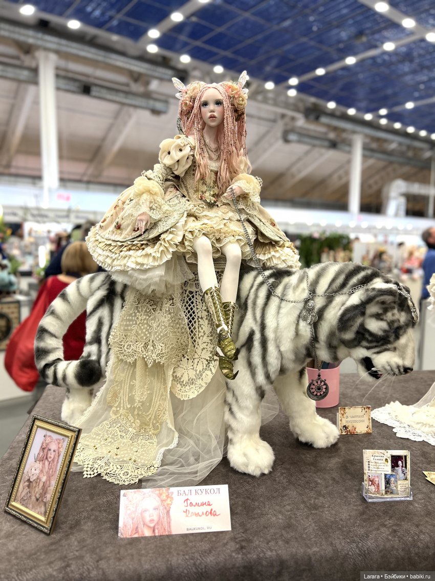 Весениий бал кукол на Тишинке 2025: Красота и изящество