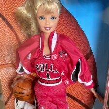 Шарнирная Барби Баскетболистка / Chicago Bulls Barbie NBA