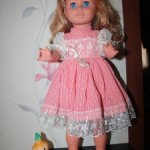 Красивое, яркое, нарядное платье для кукол ростом 50-55 см.