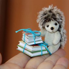 Миниатюрные книги и зверята