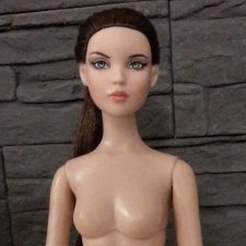 Cami basic-brunette Tonner Cami basic-brunette Tonner