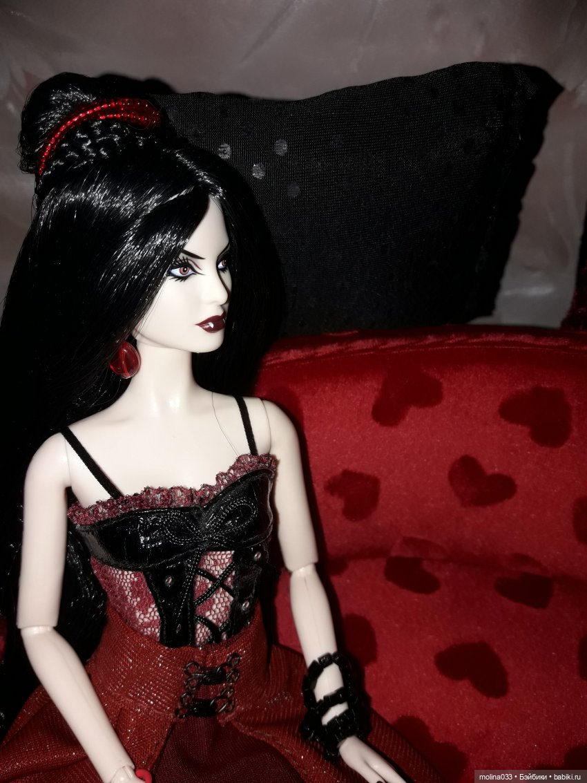 Вампирская сага-3, серия 22. Интриги (фото 7)