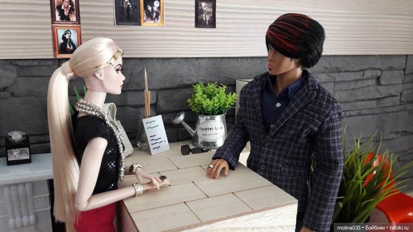 Вампирская сага-4, серия 8. Разговор в кафе | Бэйбики Вампирская сага-4, серия 8. Разговор в кафе (фото 3)