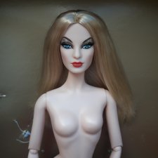 Barbie Venetian Muse нюд Barbie Venetian Muse нюд