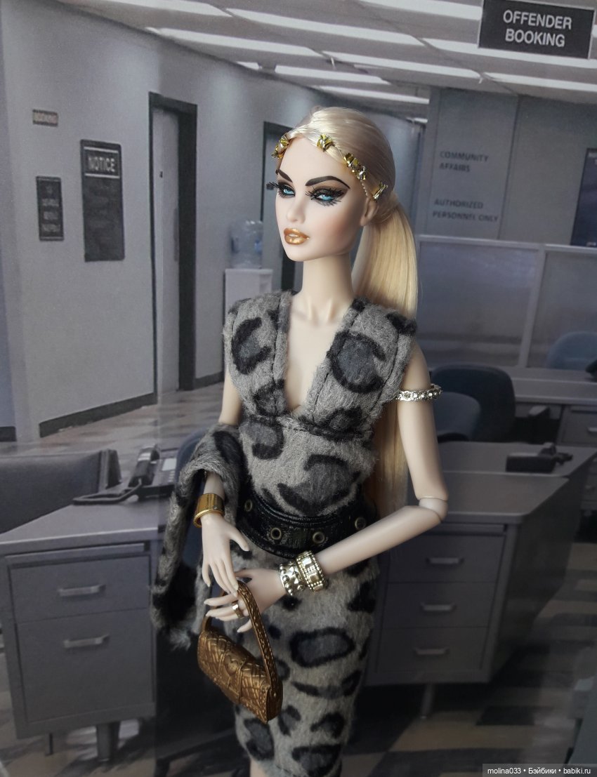 Вампирская сага-4, серия 10. В участке (фото 6)