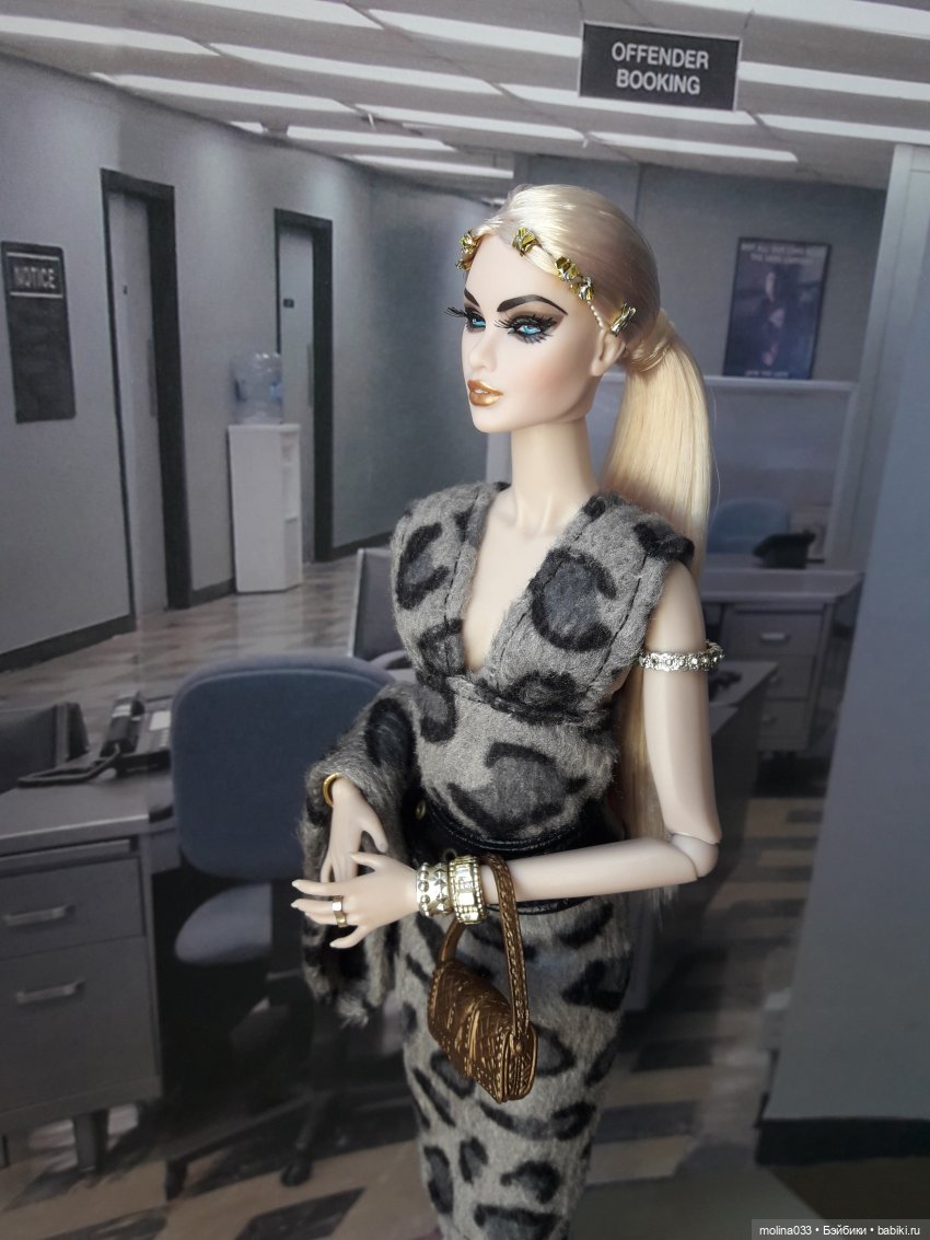 Вампирская сага-4, серия 10. В участке (фото 3)