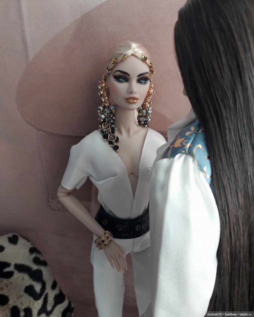 Вампирская сага-4, серия 17. В гостях у Дракулы