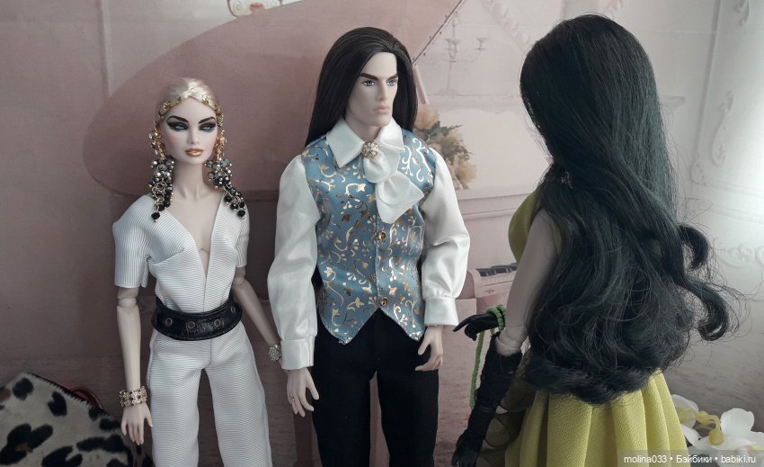 Вампирская сага-4, серия 18. Другая