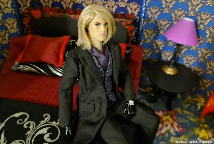 Вампирская сага-5, серия 1. В разлуке (фото 2)