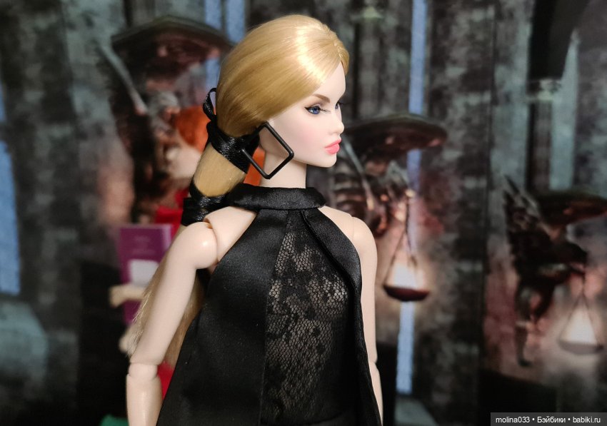 Вампирская сага-5, серия 3. Предварительное слушание