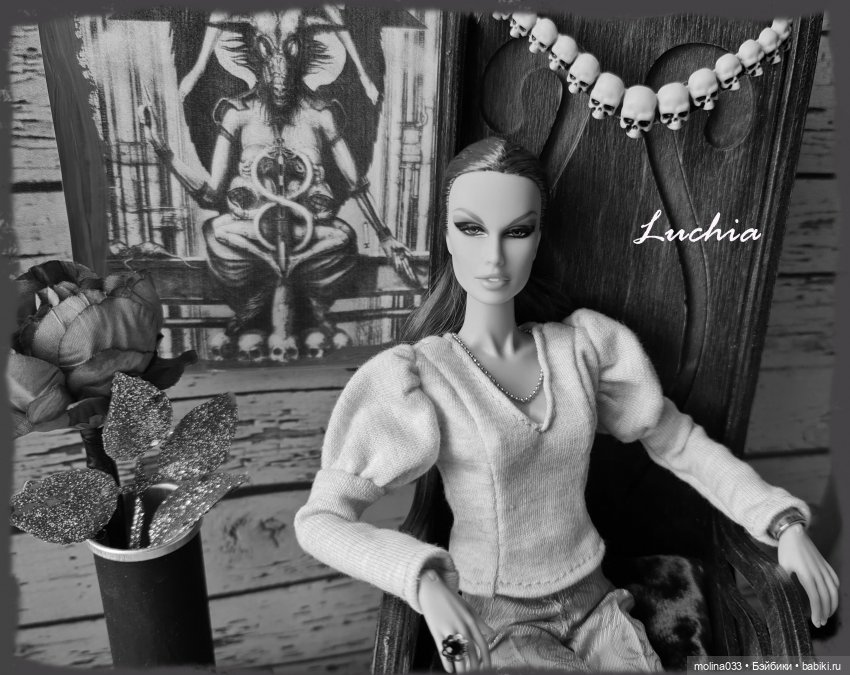 Запоздалая фотосреда. Лючия и Наджа