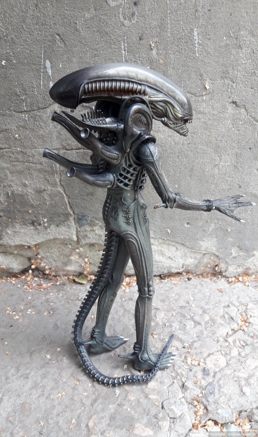 Свой среди чужих | Бэйбики Свой среди чужих — Коллекционные экшн