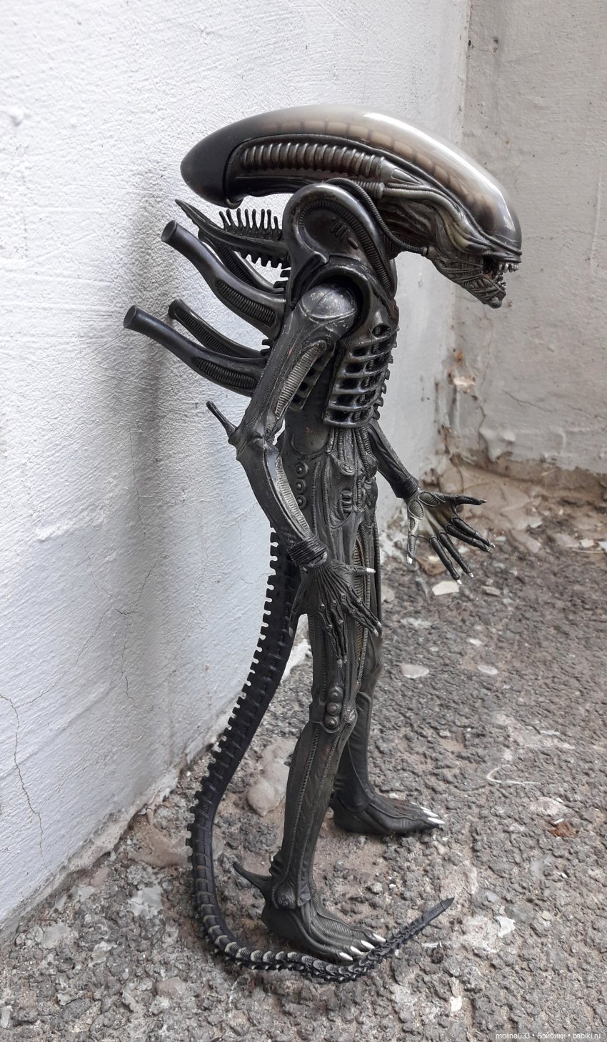 Свой среди чужих | Бэйбики Свой среди чужих — Коллекционные экшн (фото 7)