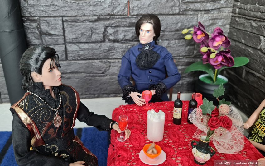 Вампирская сага-4, серия 30. Эсфирь. Трапеза | Бэйбики Вампирская сага-4, серия 30. Эсфирь. Трапеза