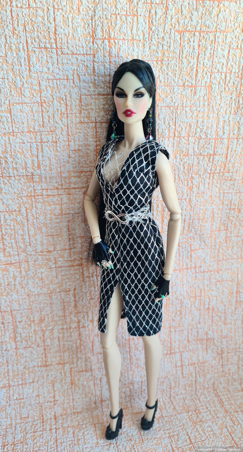 Гардероб Элвиры Валериус — Одежда и обувь для кукол своими руками: фото