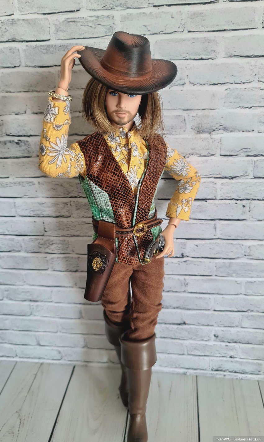 Коллекция мужских луков (лето 2023)