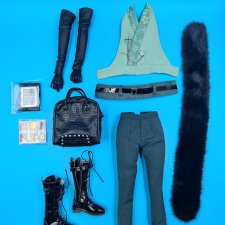 Аутфит Кирона Морел