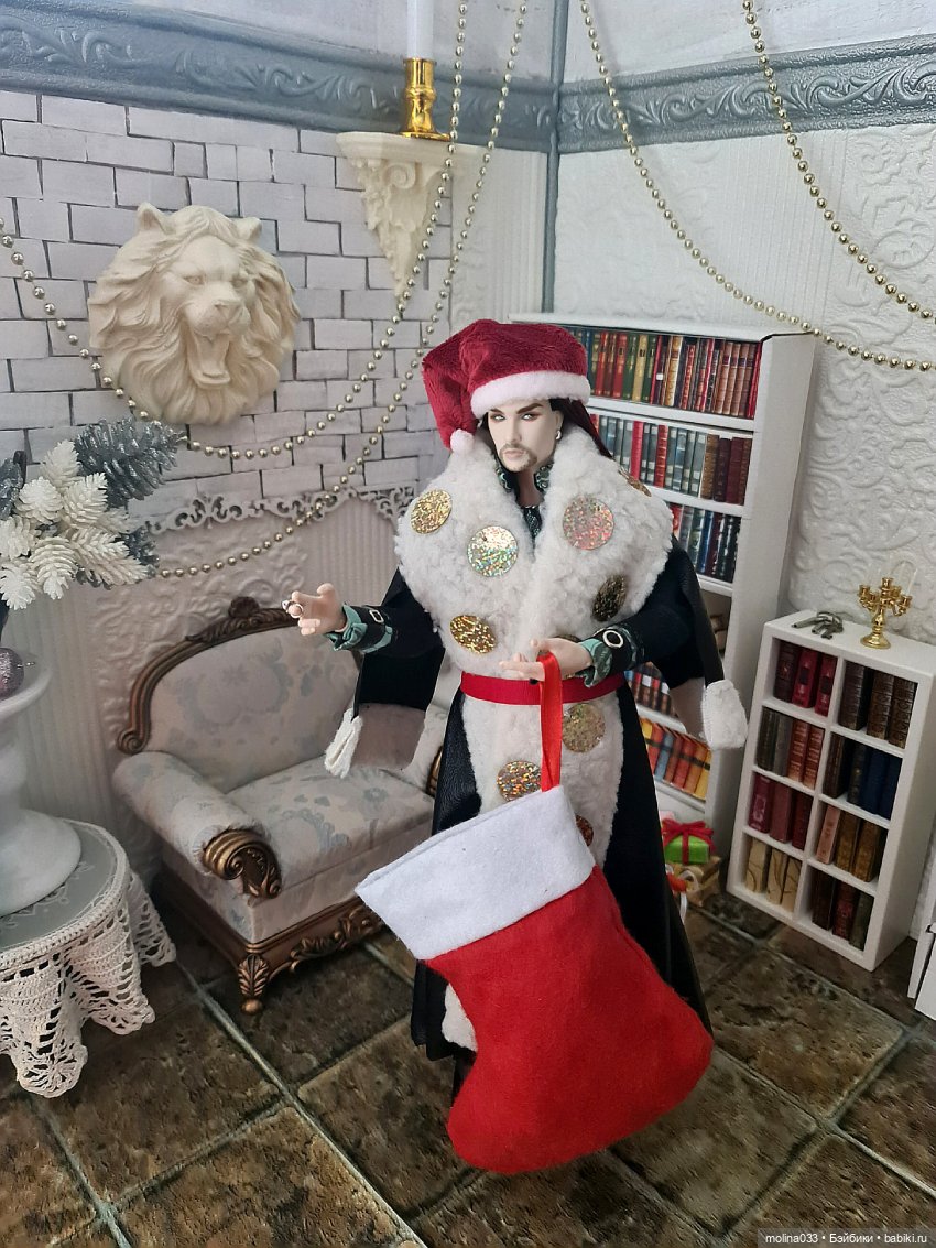 Санта Сахил. Распаковка подарка 🎁