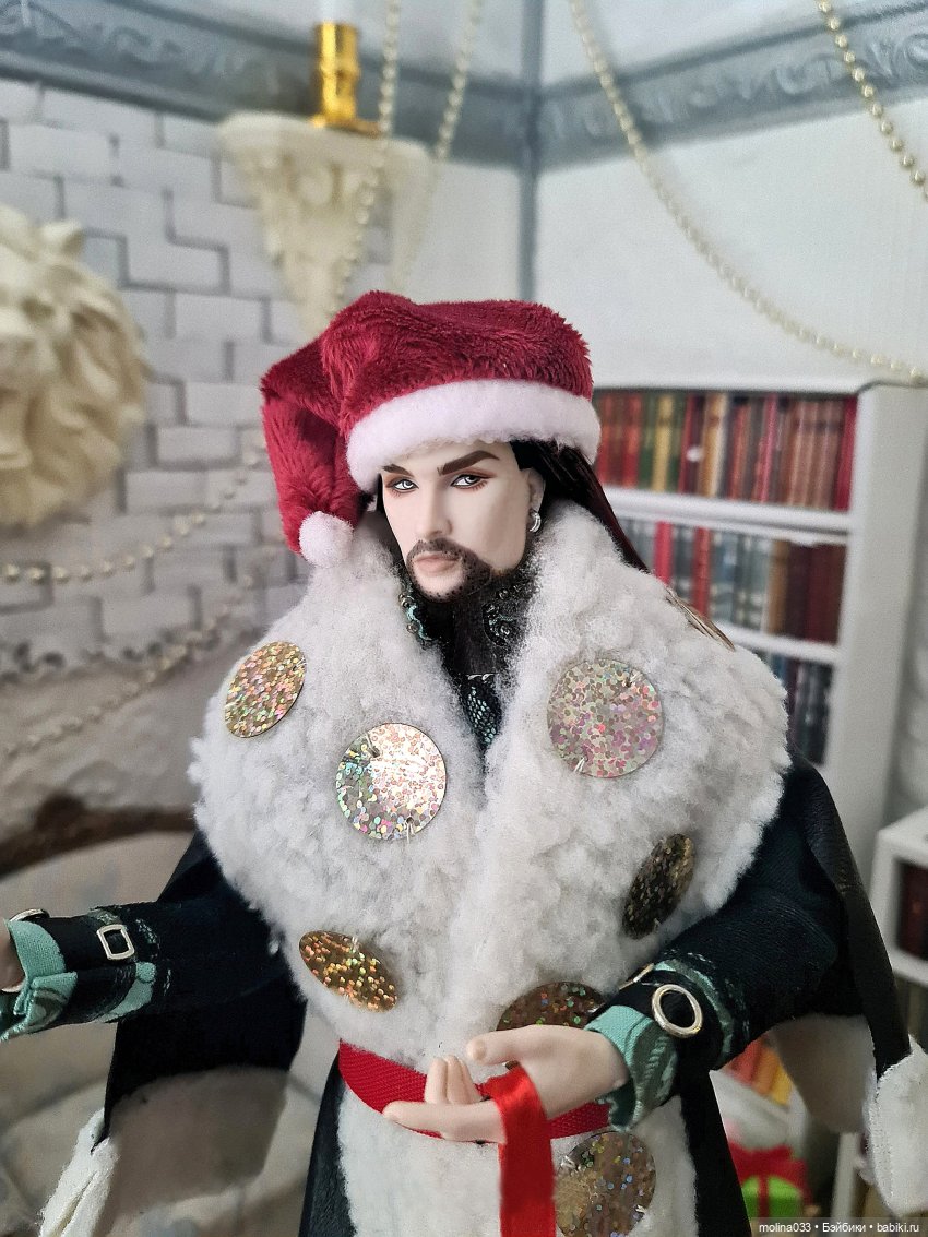 Санта Сахил. Распаковка подарка 🎁 (фото 2)