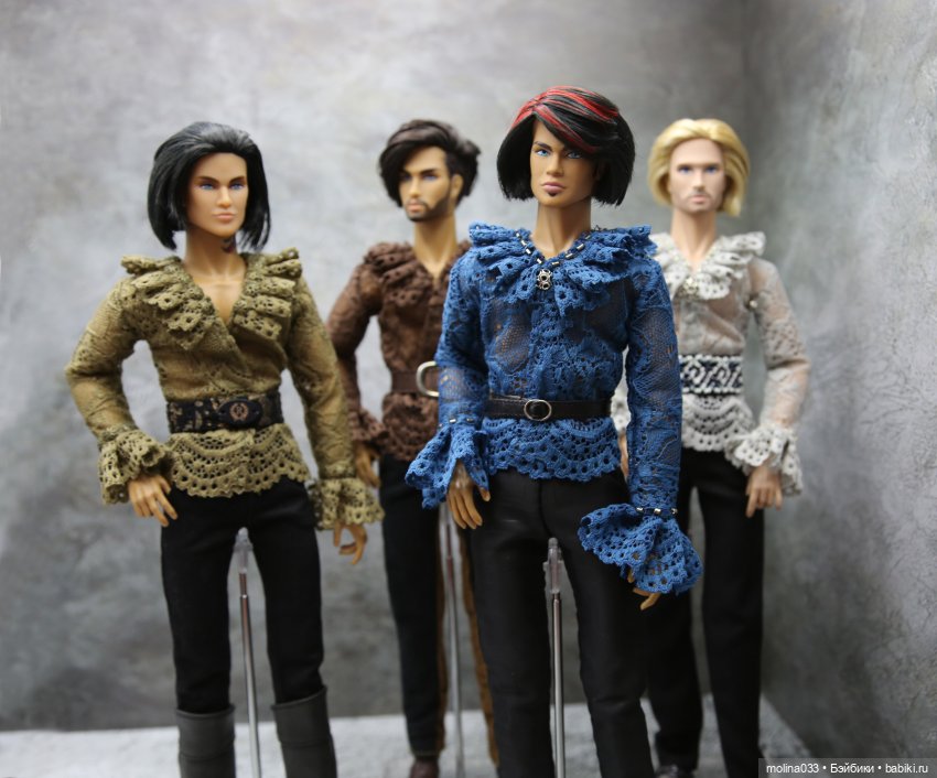 Кружевные рубашки в средневековом стиле (фото 7)