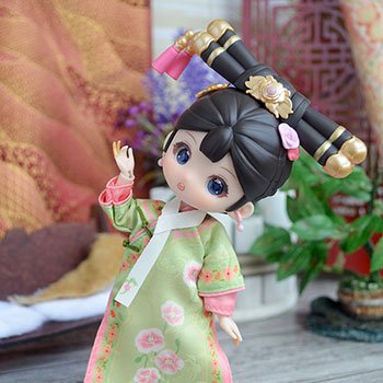 Распаковка маленькой императрицы