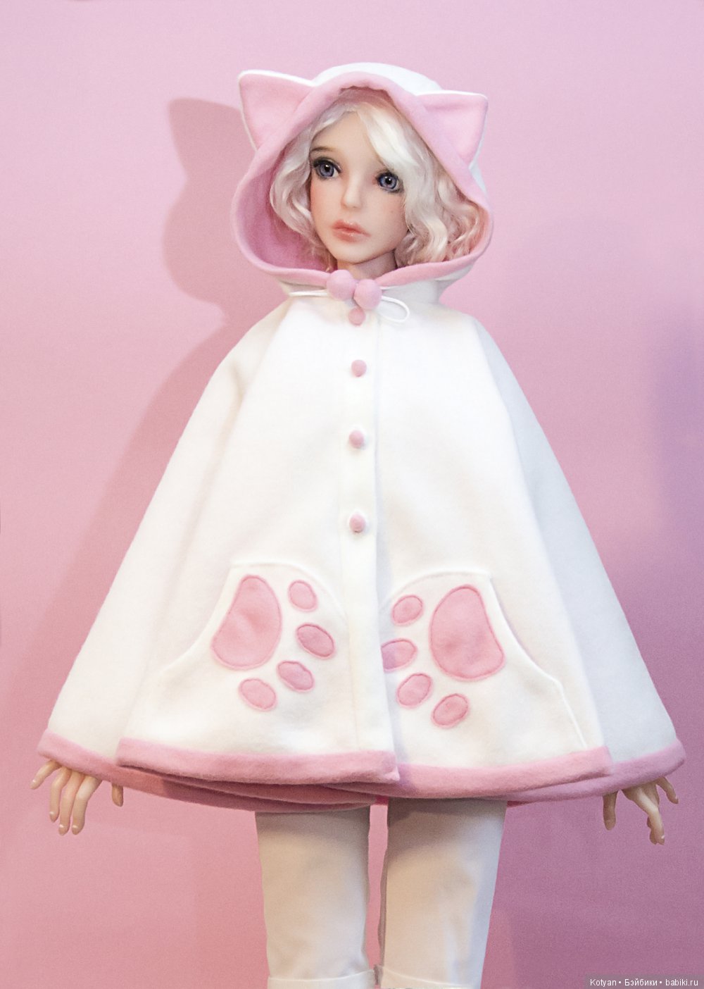 Милое кото-пальтишко — Одежда и обувь для кукол BJD (БЖД): 1/3 (фото 3)