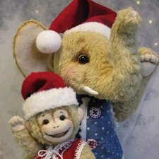 Волшебство под новогодней елкой