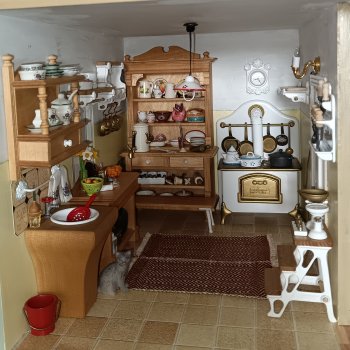 ‎Кукольный дом как коллекция миниатюры. Dora Kuhn. Часть 3-я.