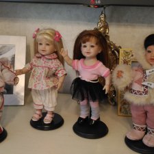 Наши 4 куколки Adora друзья Сэнди 20 см