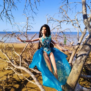 Сирена. Красивые фото у воды