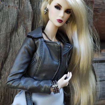 Готическая красота Лилит Дымки