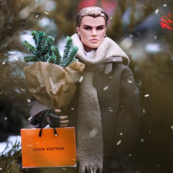 Красавчик с длинными ресницами