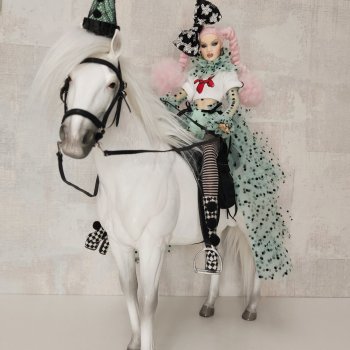 Наджа клоунесса